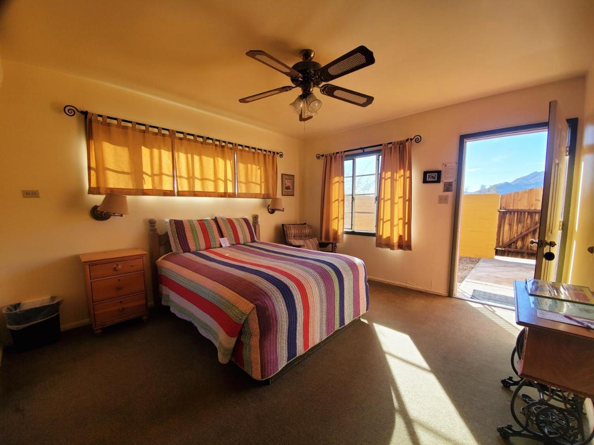 29 Palms Inn 二十九棕榈村 外观 照片