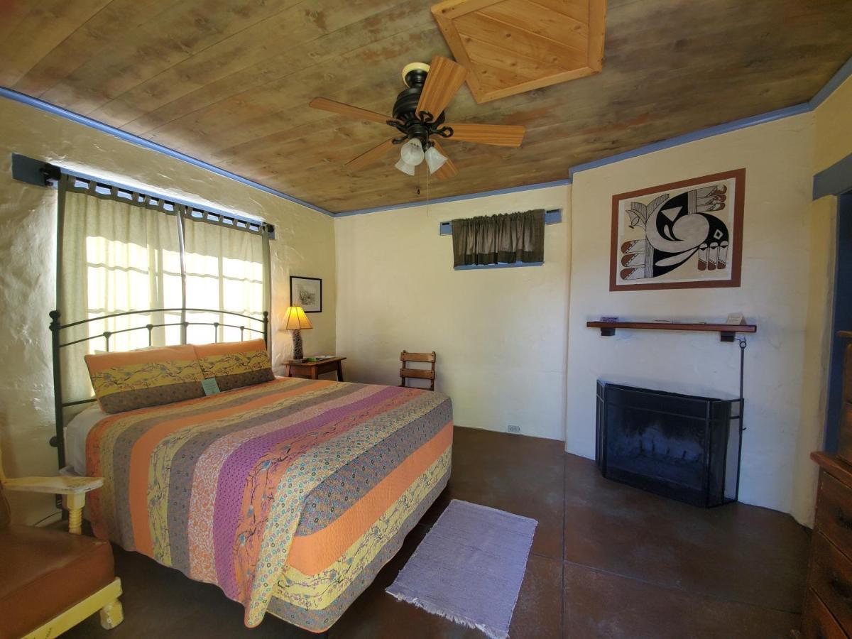29 Palms Inn 二十九棕榈村 外观 照片