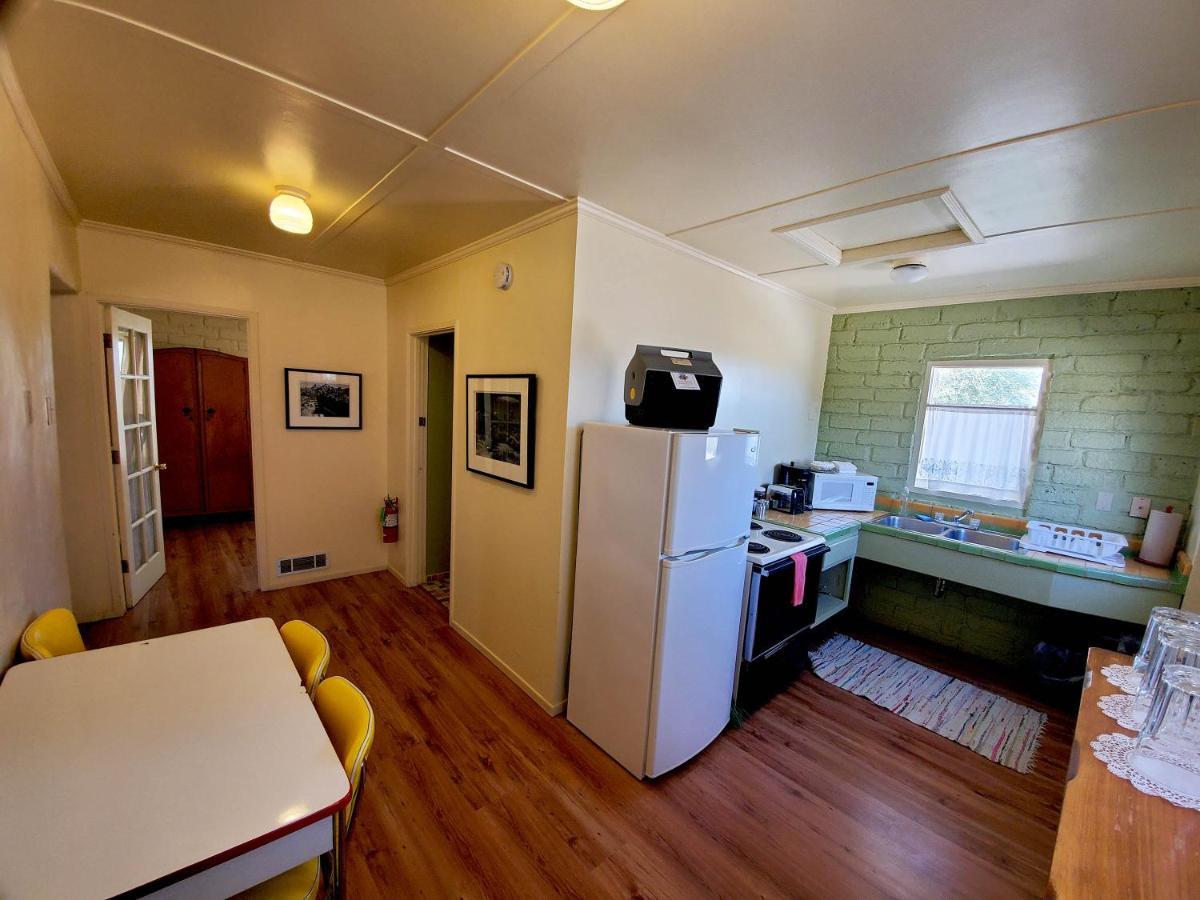 29 Palms Inn 二十九棕榈村 外观 照片
